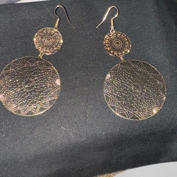 DOUBLE DREAMCATCHER DISC DROP EARRINGS GOLD TONE STUNNING - Picture 8 of 10